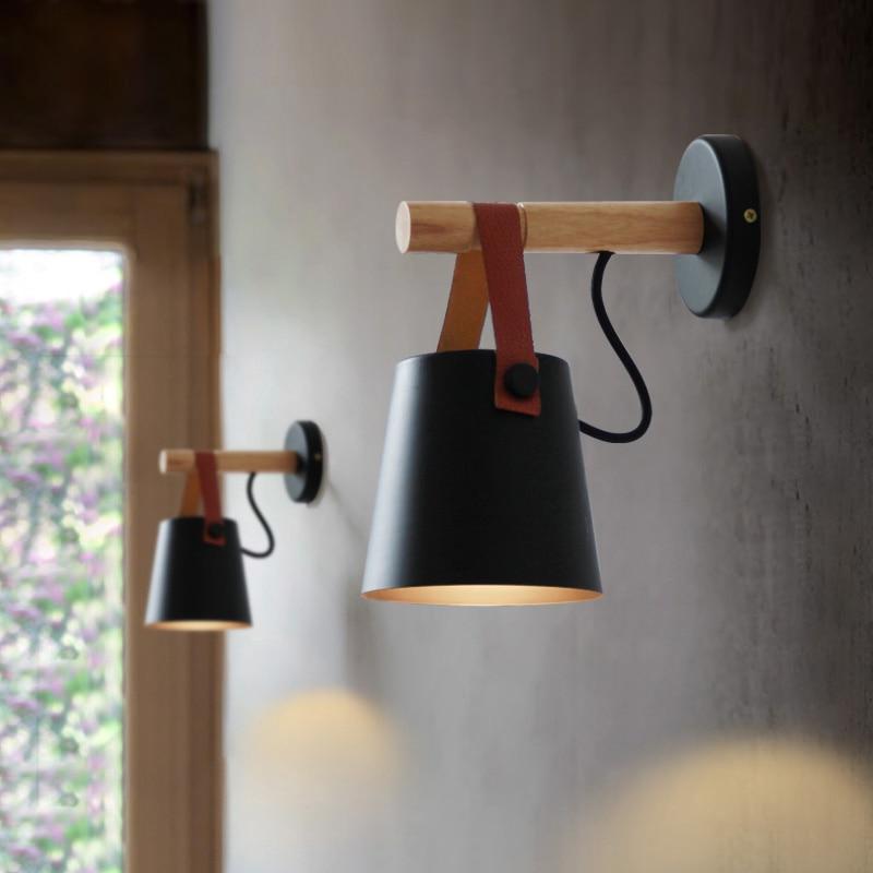 Minimalist Wooden Wall-Mounted Lamp